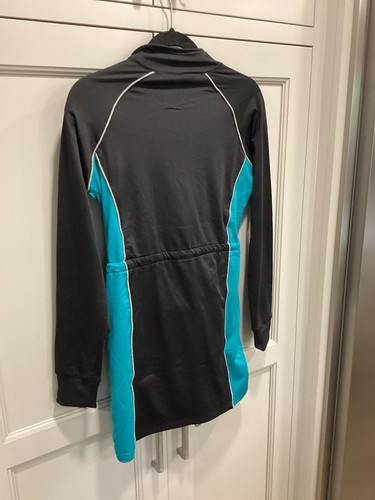 BCBG schwarz/türkis Jacke durchgehender Reißverschluss Langarm Größe S neu mit Etikett Einzelhandel 160 $ - Bild 8 von 10