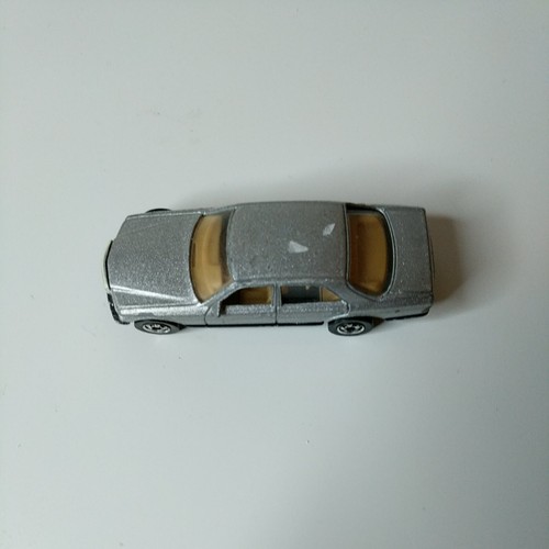 Hot Wheels Mercedes-Benz 380 SEL Silver Vintage 1981 Diecast Car - Picture 5 of 6