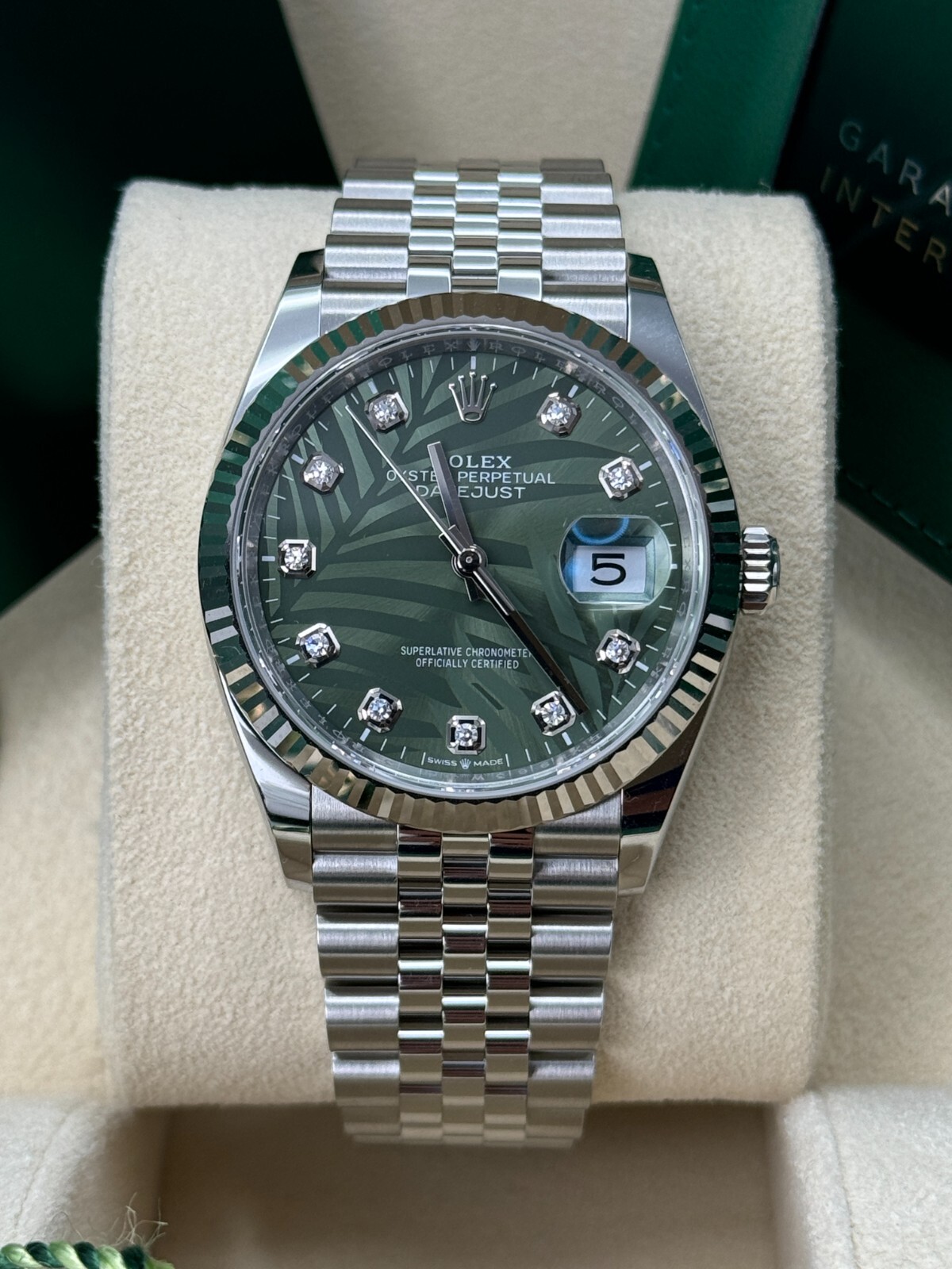 Rolex Datejust 36 NEW 2024 DISCONTINUED Green Palm Diamond Motif Dial Jubilee image 4