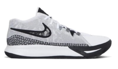 Nike Kyrie Flytrap VI 6 White Black Mens Sz 12 Basketball Sneakers DM1125-101