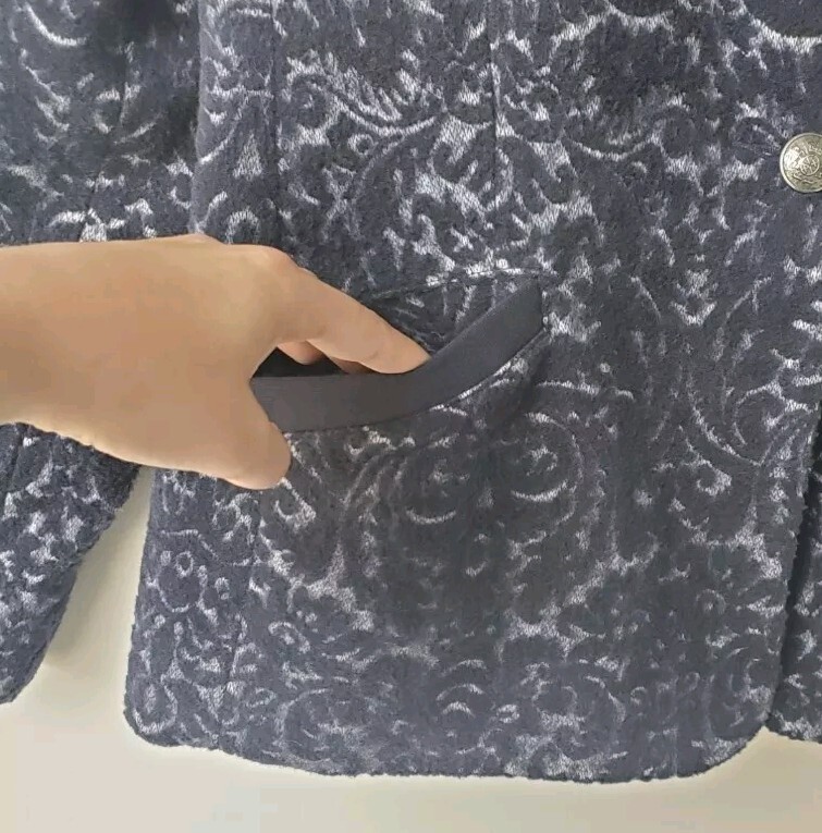 Cabi Button Blazer - image 4