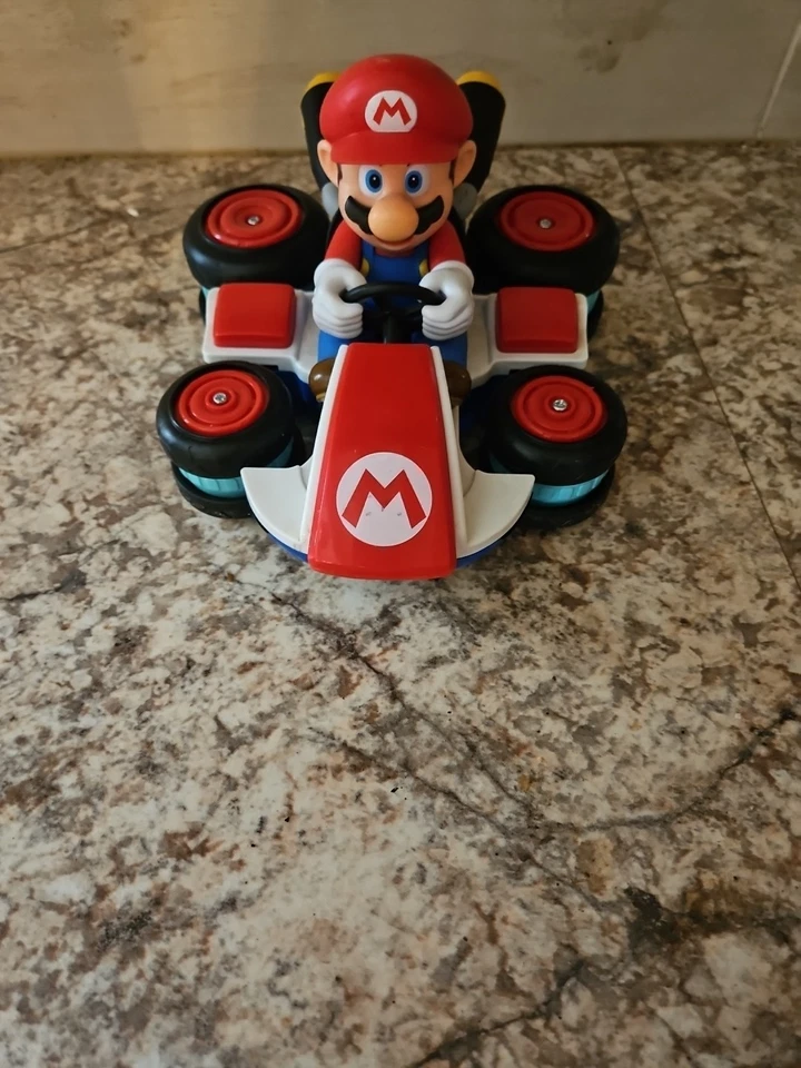 Mario Kart 8 XL Anti-Gravity R/C Racer Car 2020 VERSION - Image 4 of 4