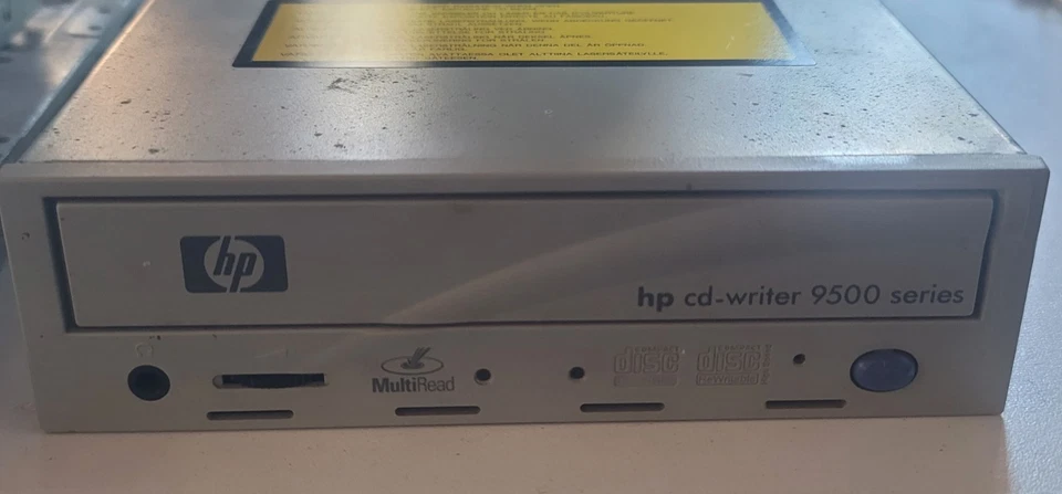 Unidad de CD-RW interna IDE HP 9500 serie multi lectura sin probar como está pieza Foto 2 de 4