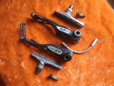 Shimano BR-M770 V-brake Caliper Set w/ Mounting Bolts, Cartridge Pads, & Noodle