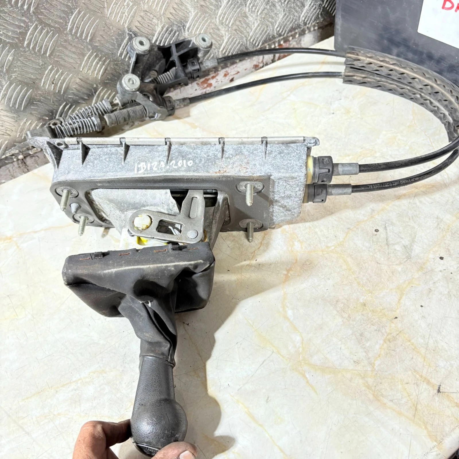 SEAT Ibiza manual gear selector linkage and cables