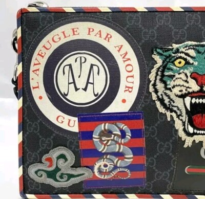 GUCCI Night Courier GG Supreme Tiger Black Clutch Bag Unisex Rare