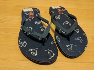 vans lanai flip flops