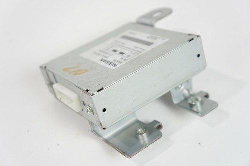 06-2007 infiniti m35 m45 rear back-up camera control module oem - Picture 8 of 8