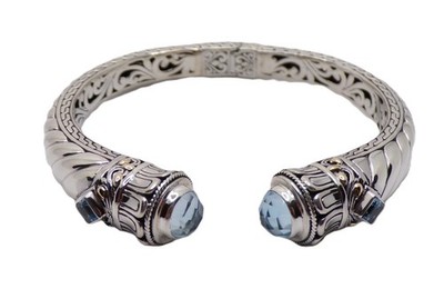 Elegantes Sterlingsilber & Blautopas Armreif Armband, 18K Gold Akzente Klappmanschette