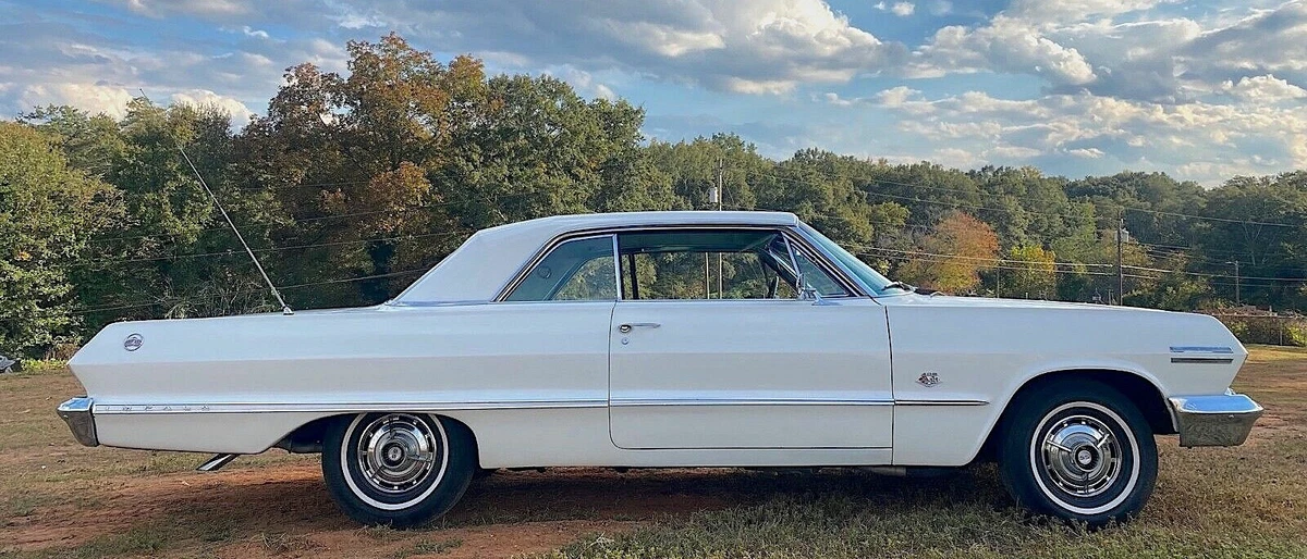 1963 Chevrolet Impala SS 409 - right side