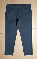 Lululemon Men  s 36x30 Commission Classic Fit Pants Warpstreme Gray LM5561S