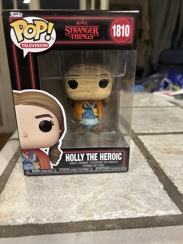 🔥Funko Pop! Stranger Things HOLLY THE HEROIC Season 5 Brand New!! #1810