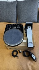 Roland HandSonic HPD-20 + Roland KT-10 Kick-Triggerpedal mit Netzteil