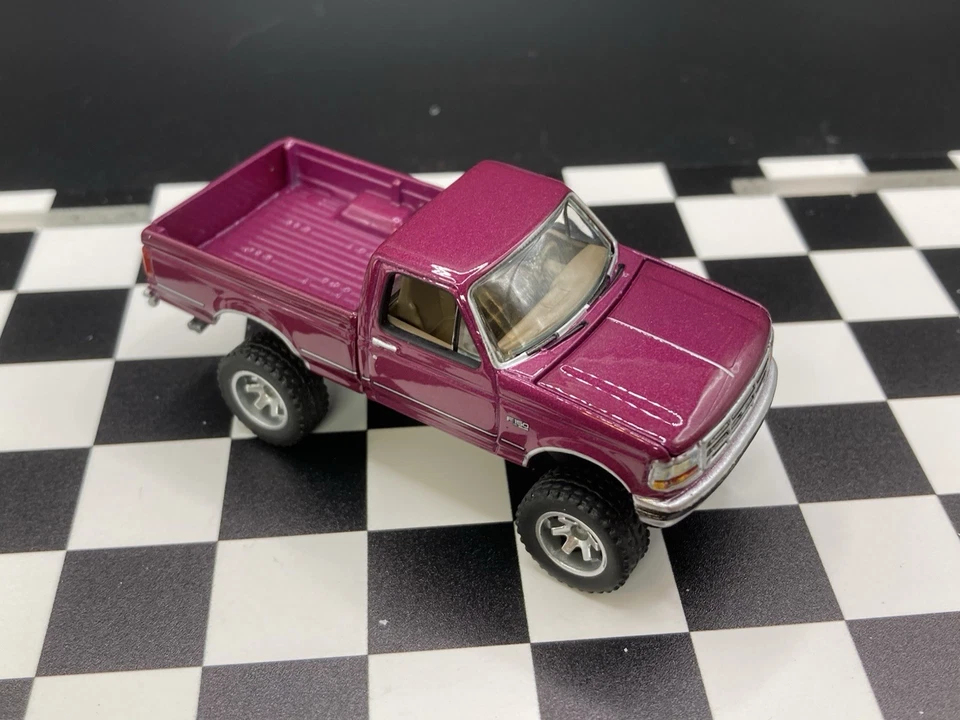 1993 Ford F-150 Lifted 4x4 Truck 1/64 Diecast Custom Johnny Lightning Pickup - Image 3 of 4