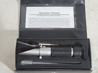 Portable Refractometer, Brix 0 - 32%, #09413378