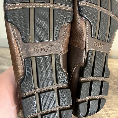 GBX babalu textured Brown leather loafers brown Men’s sz 9 Driving Mocs Slip On GBX | Shoes | Gbx Babalu Textured Brown Leather Loafers  main image 2