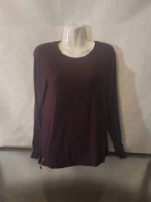  Matty M Women's  Long Sleeved Tee with Side Zippers Size Small