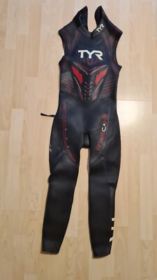 NEOPREN ANZUG TYR HURRICANE 5 Sleeveless