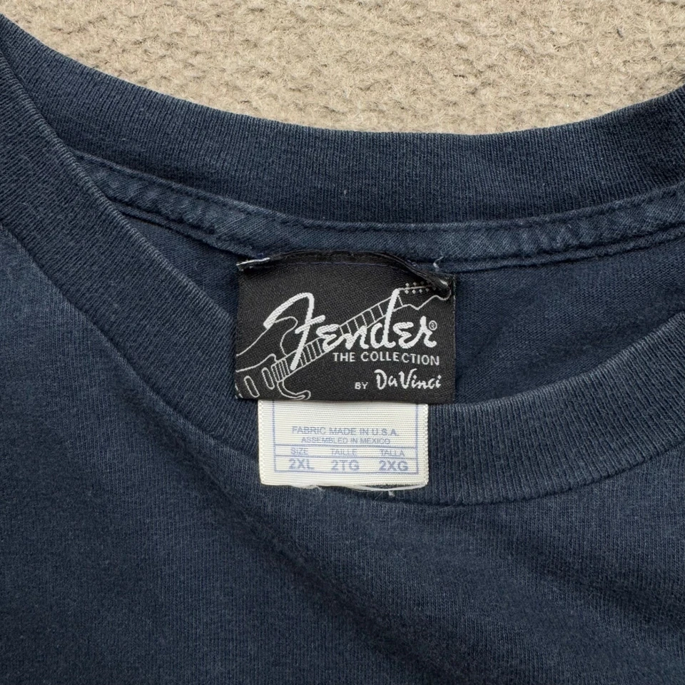 Vintage Y2K Fender Graphic T Shirt Men's Size 2XL Blue Short Sleeve Davinci Tee - Image 2 of 4