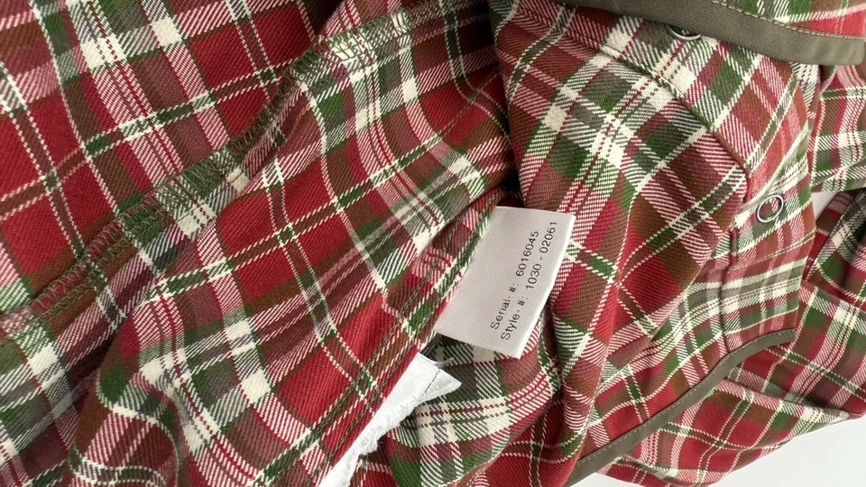 Mammut 衬衫女式小号彩色马德拉斯格子胸袋领纽扣前襟 — 第 4/4 张图片