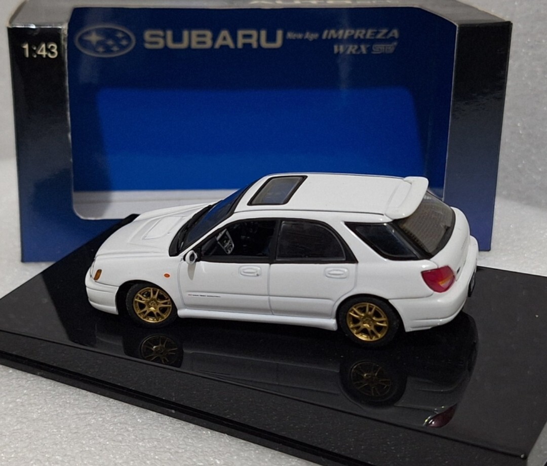 2*0様 AUTOart 1/43 SUBARU IMPREZA 白&黒　2台セ 5) Subaru Impresa WRX Sti Wagon 2001 White 1:43 AutoArt