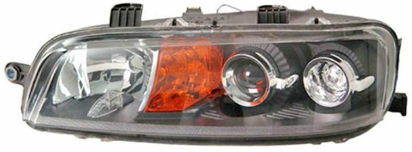 Phare avant gauche Fiat Punto 1999-2003 pour réparation carrosserie et passage au contrôle technique