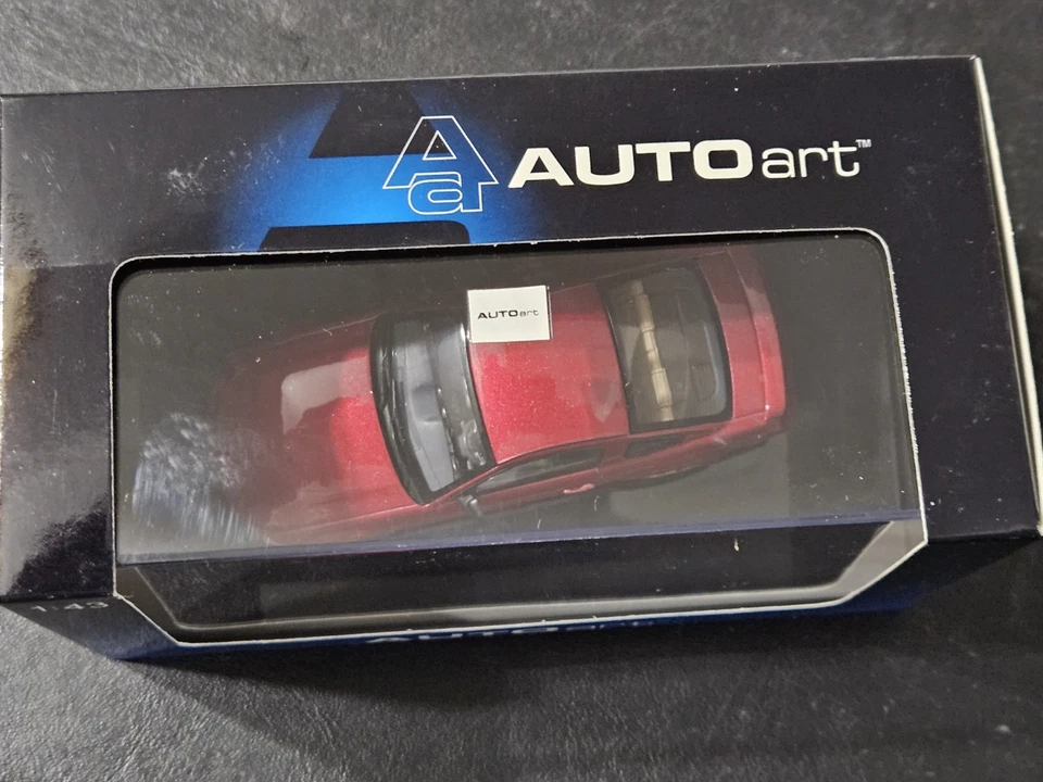 AUTOart 1:43 SCALE 2005 FORD MUSTANG GT COUPE IN RED. AUTO SHOW VERSION. NEW! - Image 4 of 4