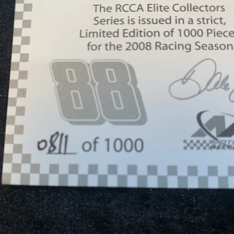 Dale Earnhardt Jr 88 National Guard AMP Mt Dew 2008 RCCA Elite 811/1000 1:24 - Image 3 of 4