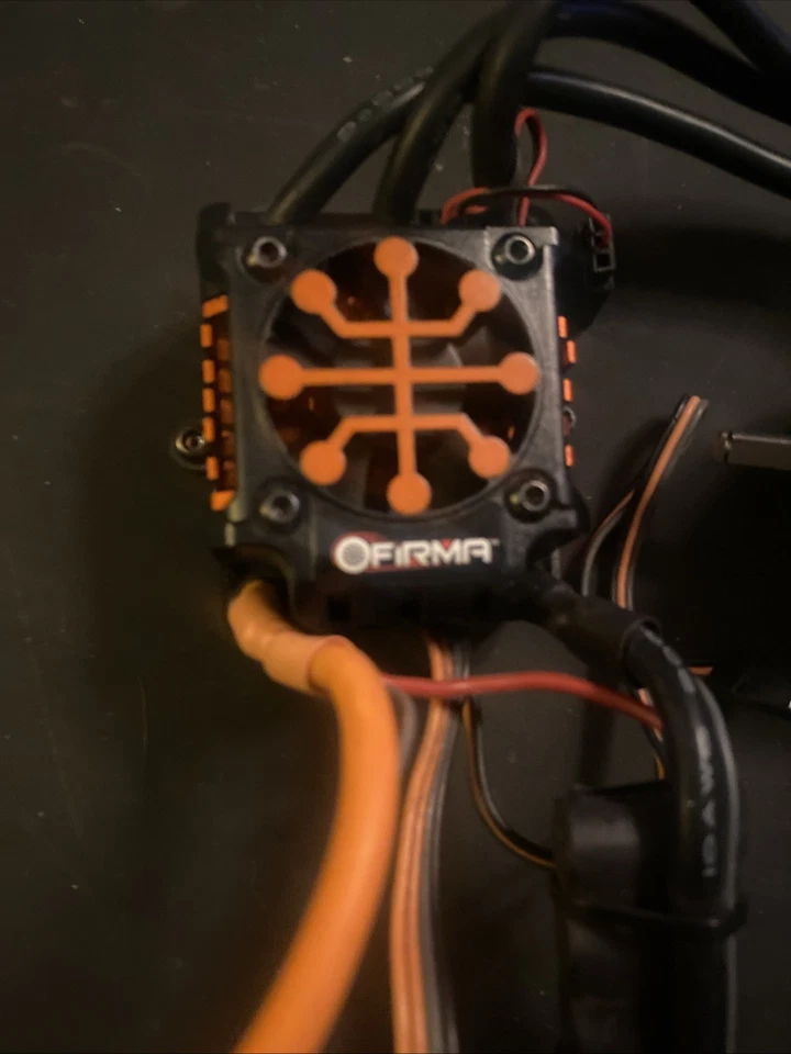 Arrma Spektrum Firma 150A Smart 6s ESC & 2050kv 4 Pole Brushless Motor / Kraton - Image 3 of 4