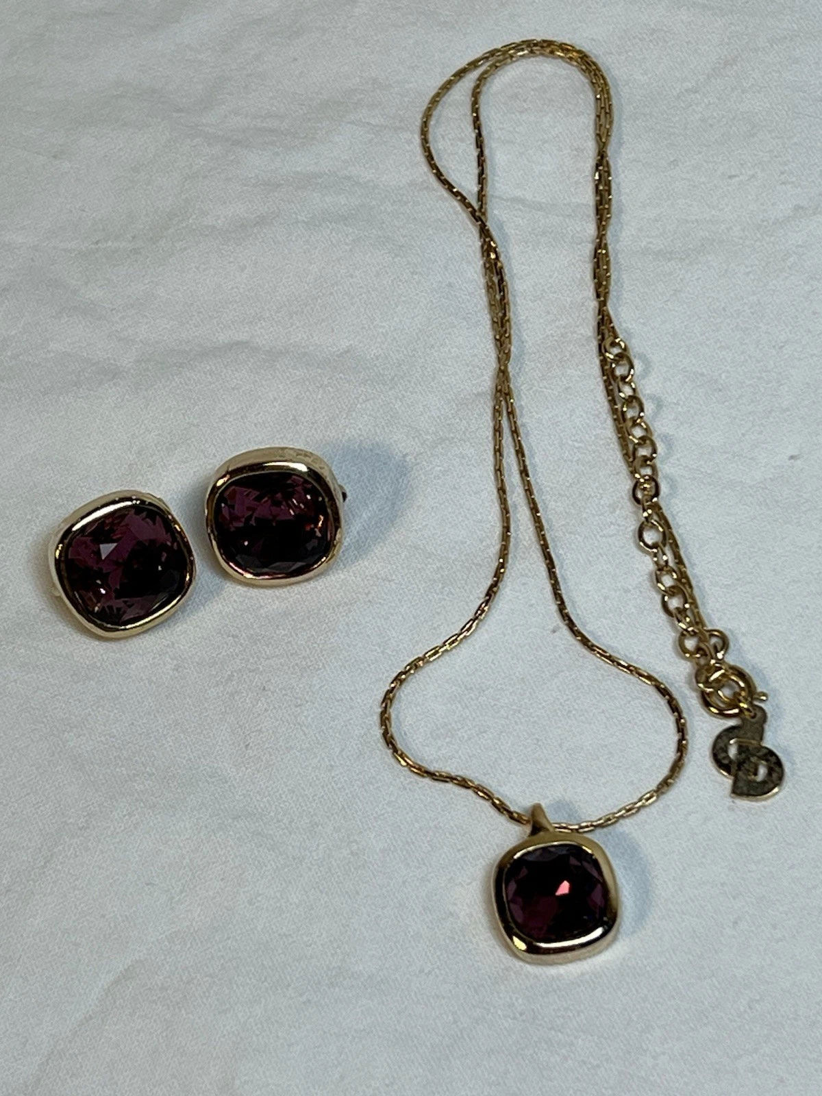 Set collana e orecchini clip ametista tono oro Christian Dior vintage