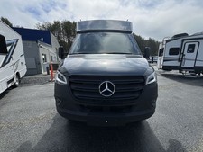 2027 Winnebago Ekko 23B