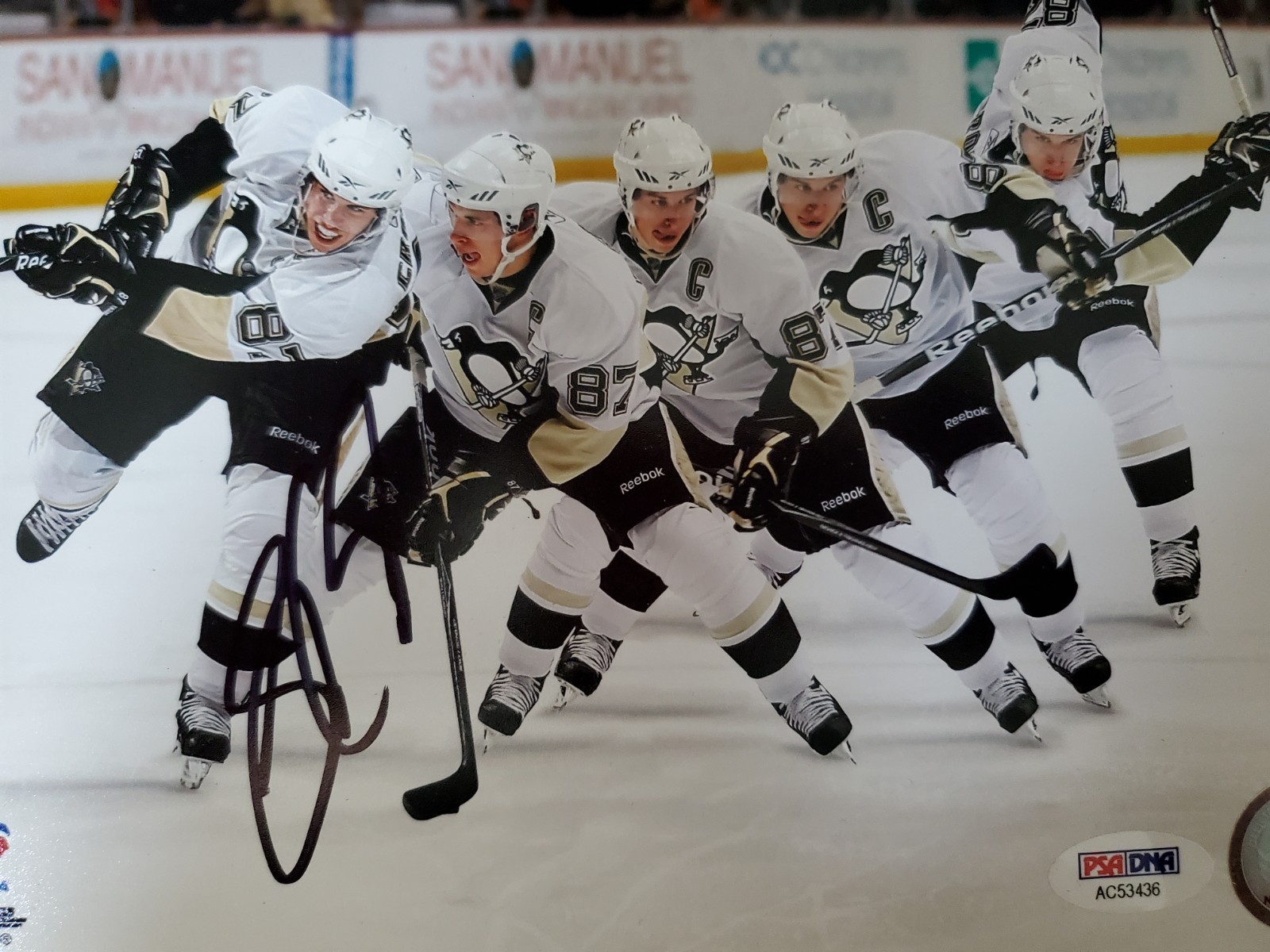 SIDNEY CROSBY Signed/Autographed 8x10 Action Shot Photo . PSA/DNA #AC53436. RARE view 7