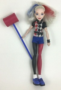 harley quinn muñeca mattel