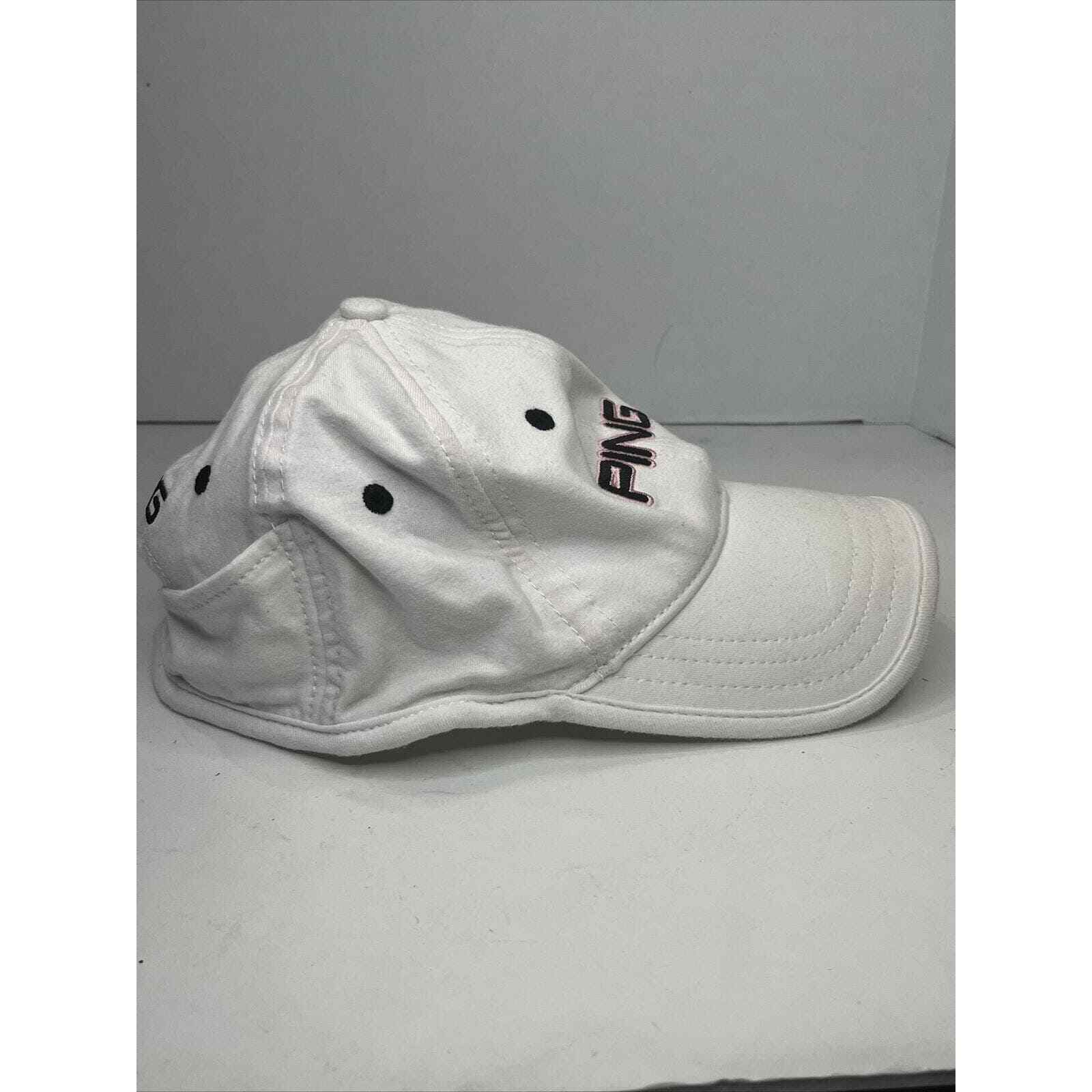 Cappello da golf ping rosa e bianco montato taglia unica coda di pony