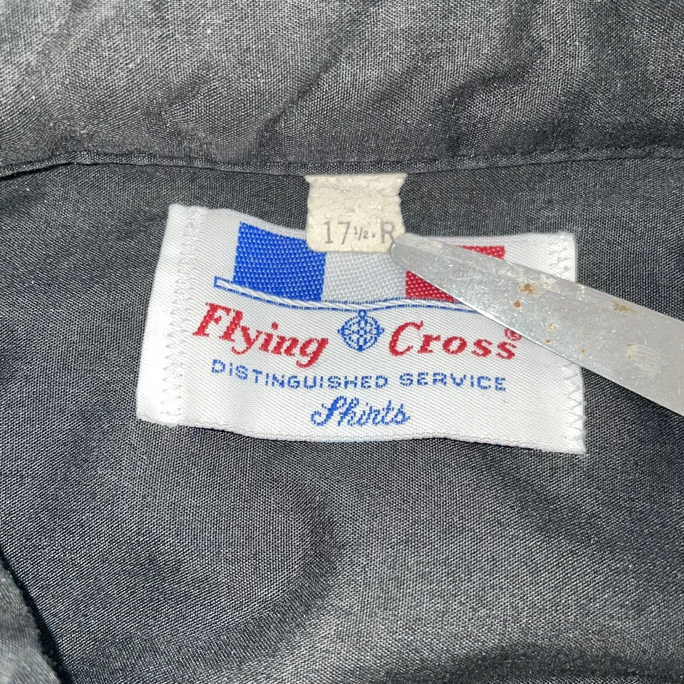 Men's FLYING CROSS Long Sleeve Navy Blue Police Shirt Size Large 17 1/2 R - Image 4 of 4