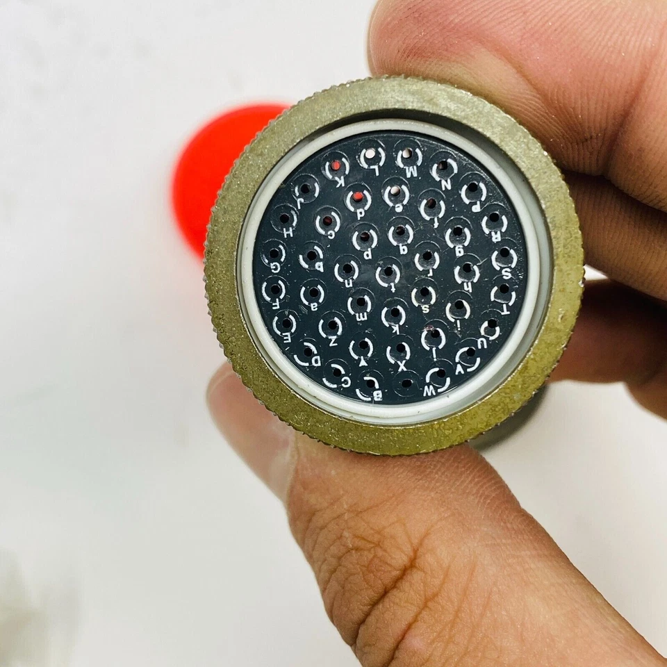 ITT Cannon KPSE06E20-41S Circular MIL Spec Connector 41 Position MS3126E20-41S - Image 2 of 4