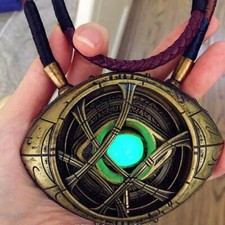 Doctor Strange Eye Of Agamotto 1:1 Night Light Painted Metal Necklace Collection