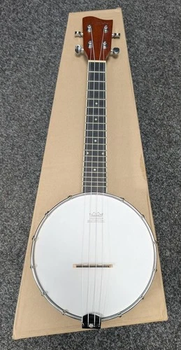 Banjo Singer Banjolele - Brand New - With Soft Case