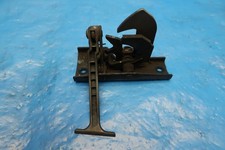 Mercedes W211 E-Klasse Motorhaube Entriegelung Haken A2118800264 Fangschloss /E2