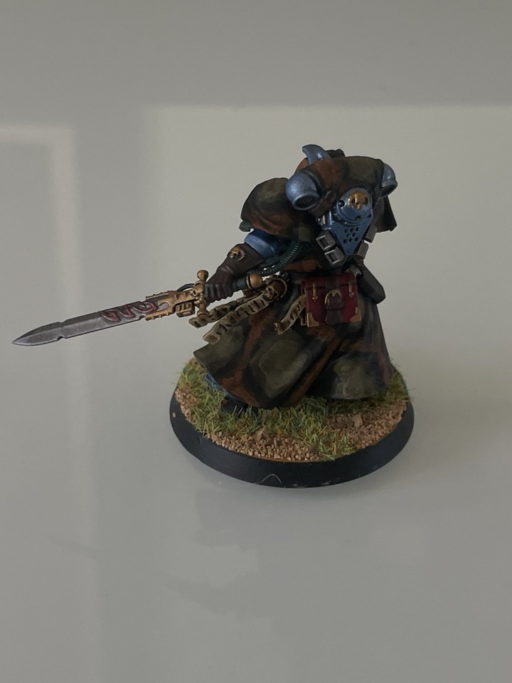 Primaris Librarian – Warhammer 40K – Space Marines – Figurine Plastique – Occasion