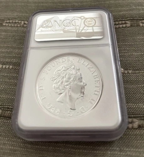 2019 2 oz. G. Britain S£5 The Queens Beasts Falcon of the Plantagenets NGC MS69