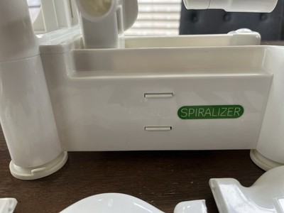 Spiralizer -vegetable Fruit Blade Spiral Slicer -pre Owned  Excellent Condition