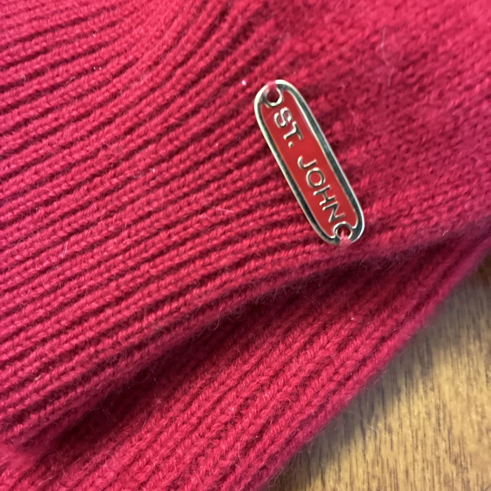 *STUNNING* ST. JOHN CASHMERE not COLLECTION- fur collar petite SZ S Jacket - Image 4 of 4