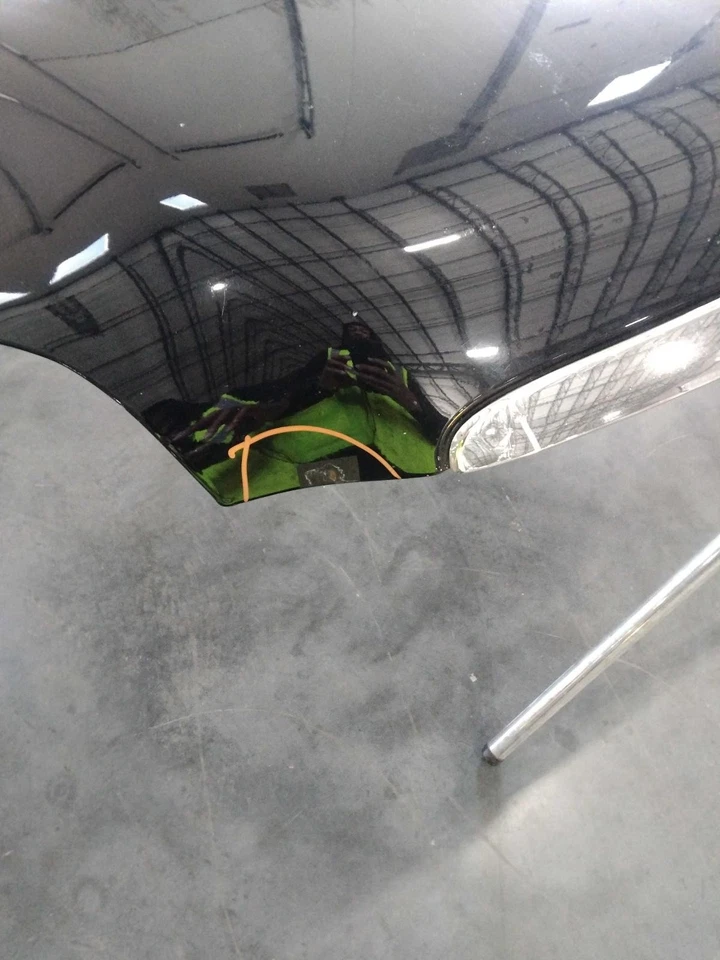 Used Hood fits: 2010 Gmc Yukon  Grade C - Изображение 4 из 4