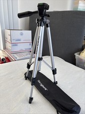 Targus TG-5060TR Camera Tripod W/ Level Carring Bag