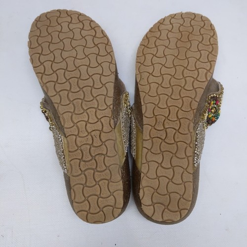 $110 AZURA by Spring Step 39 9 Sandal Urla Thong Embellished Beaded - Picture 6 of 7