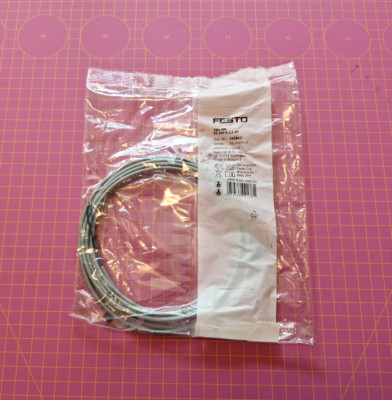 Festo SME-8M-DS-24V-K2,5-0E 543862 Sensor Näherungsschalter Neu+OVP