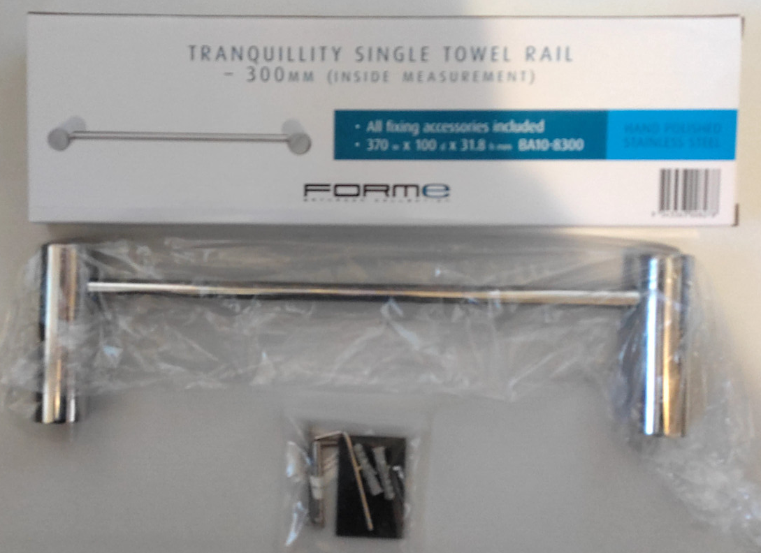 Forme 300mm Stainless Steel Single Towel Rail (Round) Kit
