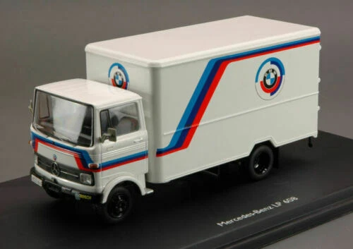 Altri modellini statici camion Schuco per Mercedes