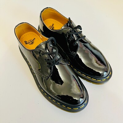 NEW MARTENS 10084 AIRWAIR PATENT LEATHER BLACK